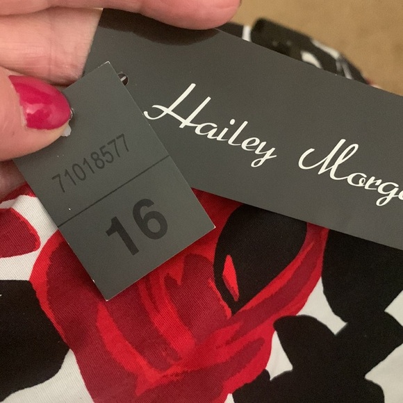 Hailey Morgan Women’s Red Rose & Black Cutout Dress! 16 - Picture 7 of 7